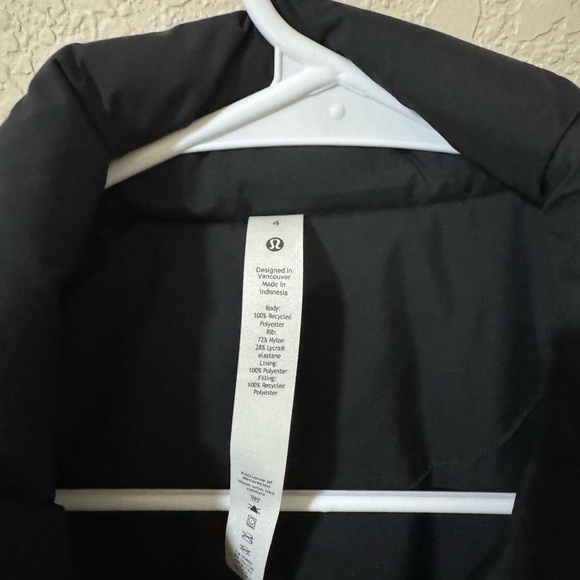 Lululemon sleek city jacket - Picture 3 of 3